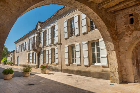 Property Image 1