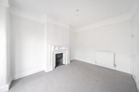 1369006-5-68ee36a...