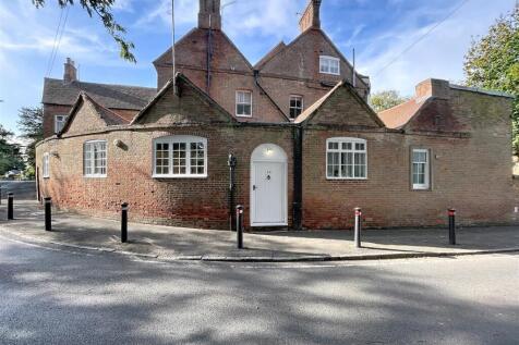 1a-fieldgate-house_00002.jpg