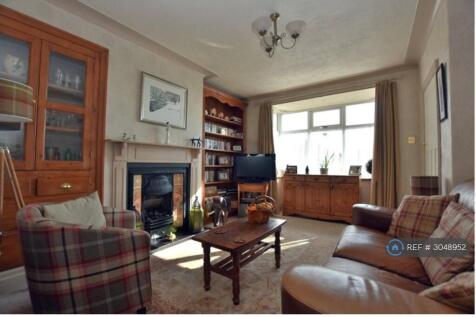 Tatefield Grove, Leeds, LS25 photo 3