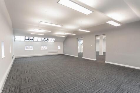 Suite 402
