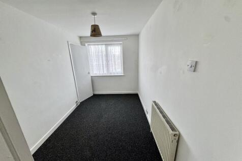 Tudor Rd, Nuneaton, CV10 photo 4