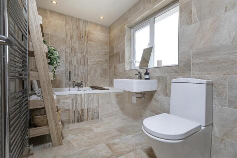 Bramleys Estate Agents - Oakfield Drive - Mirfield