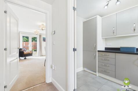 EweMove Estate Agents Basingstoke 