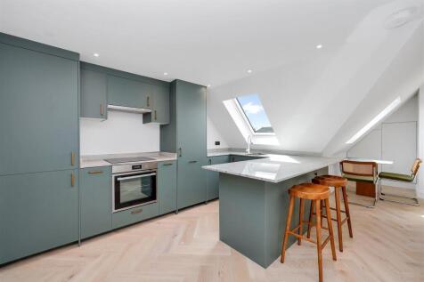 London, NW2 - property photo
