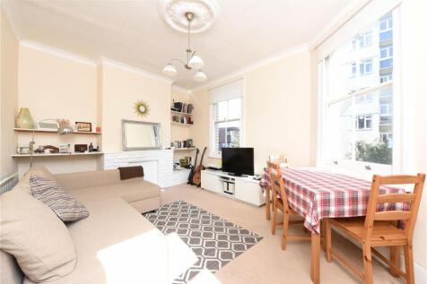 2-bed flat on Felsham Road, London, SW15, £2,100/mo