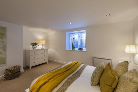 565 Aigburth Road photo 4