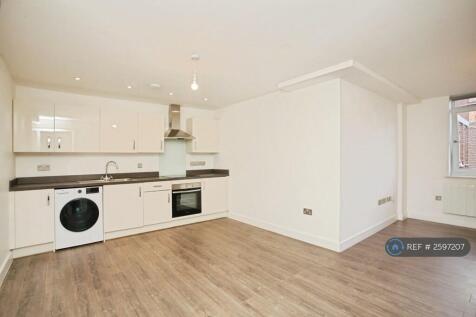 Living Room/Kitchen
