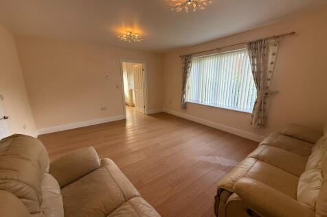 4, Rose Court, Whitchurch Road, Prees, Shropshire photo 4