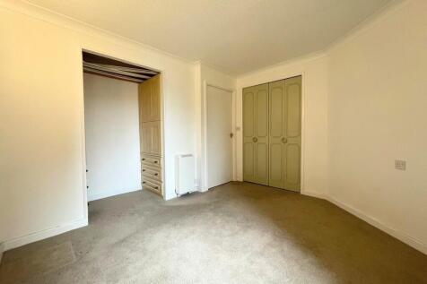 IMG-20250414-WA00...