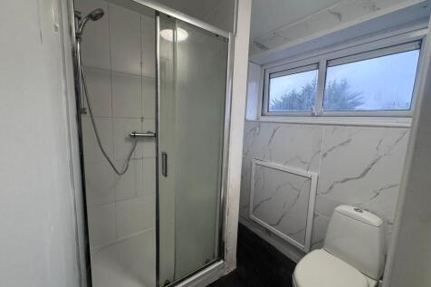 En-Suite Shower Room WC