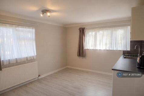 1st Floor - Bedroom 1