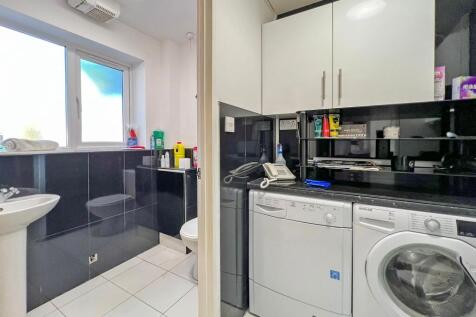 Utilty / Downstairs W.C