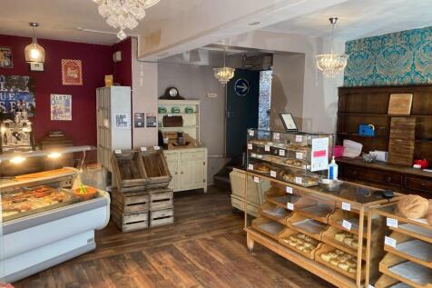 Retail Property (high street) for sale Image 4