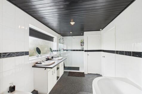 CAM01835G0-PR0277...