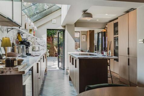 7 Westgrove Wide Angles-23.jpg