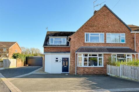68 Sandringham Road-1.jpg