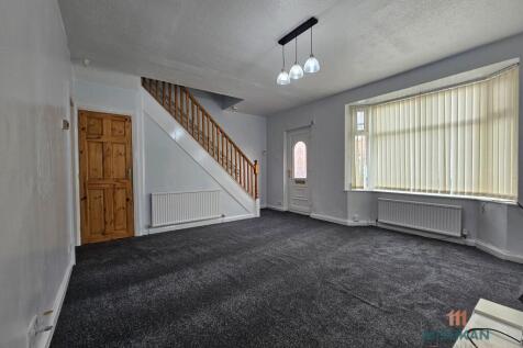 Fourth Avenue, Oldham photo 5