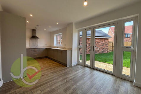 Kitchen/Dining Ro...