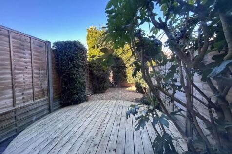 garden back.jpg