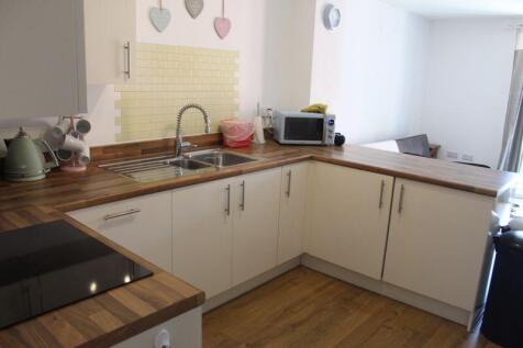 En-Suite Room Let - GREAT WESTERN PARK, DIDCOT  photo 3