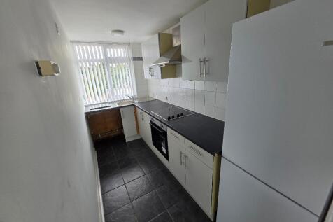 Gorse Hey Court, Stoneycroft, Liverpool, L13 0DF photo 3