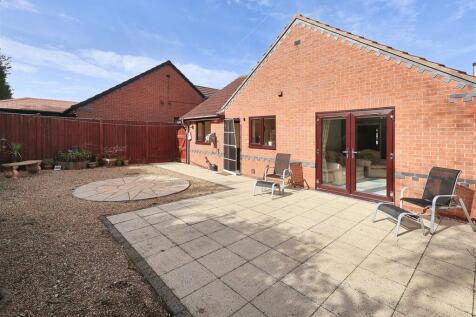 Marshall Close Calverton, Nottingham, NG14 6RE