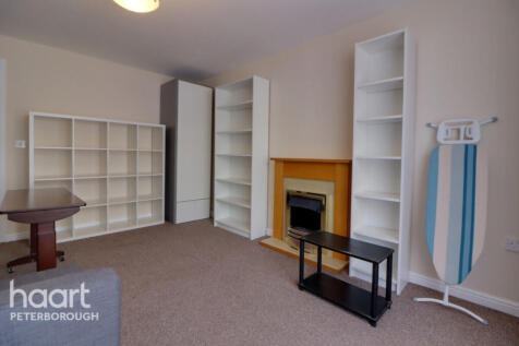 Tinus Avenue, PETERBOROUGH photo 5