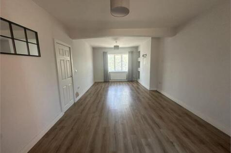 Living Room / Dining Room