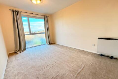 Petunia Crescent, Springfield, Chelmsford, CM1 photo 5