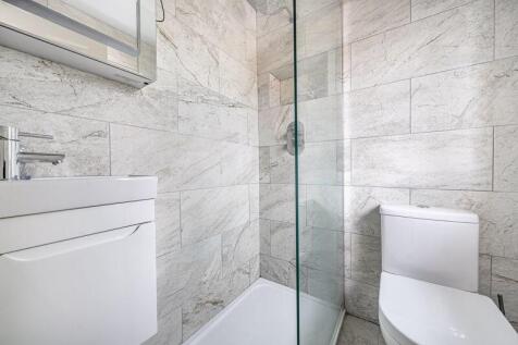 Bedroom One En-Suite