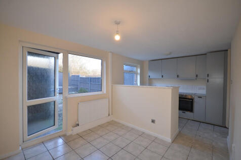 Stamford Avenue,Springfield,Milton Keynes,MK6 photo 3
