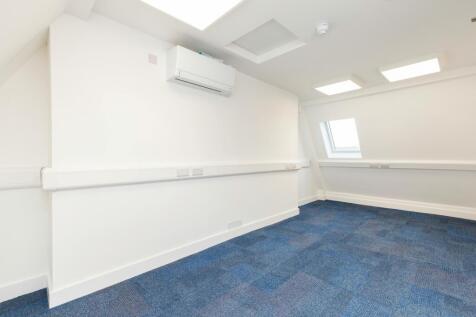 303A Whitechapel Road 2.jpg