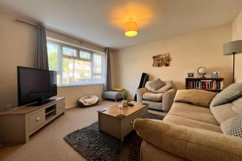 Granby Close, Weymouth photo 3