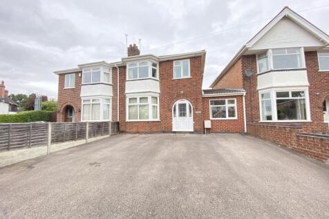 5-bed semi-detached on 6 St Helens Road, Leamington Spa, £2,575/mo