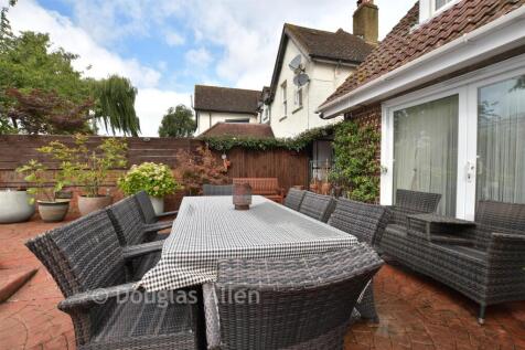 Patio / Decking