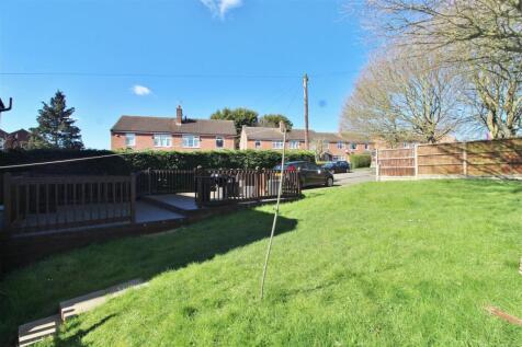 REAR GARDEN -