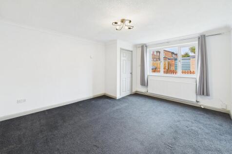 CAM02854G0-PR0449...