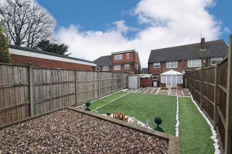 Luton, LU3 - property photo