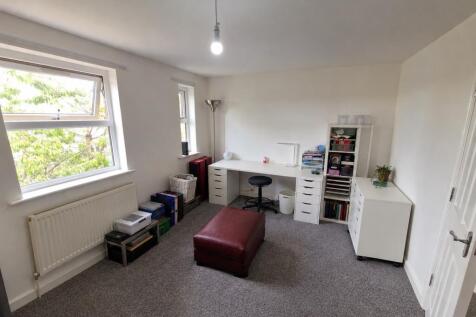 Long Lane, Honley, HD9 photo 5