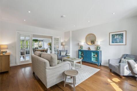 St. Marys Place, Boxmoor, Hemel Hempstead, Hertfordshire, HP1 photo 5
