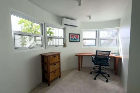 Office within primary suite