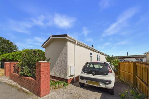 CAM03812G0-PR0137-STILL009.jpg