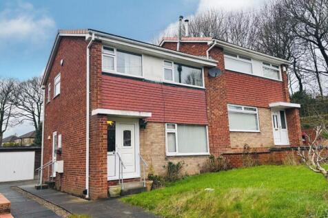 Bradford, BD11 - property photo