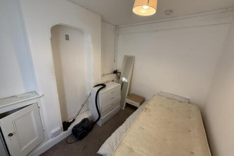 Photo 02-12-2025  11 22 52 T202512041615.jpg