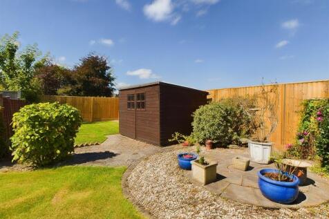 CAM02854G0-PR0202...