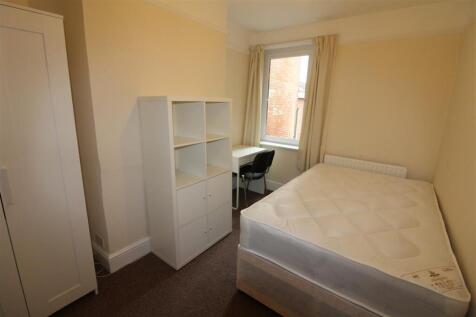 Highfield Lane, Southampton photo 3