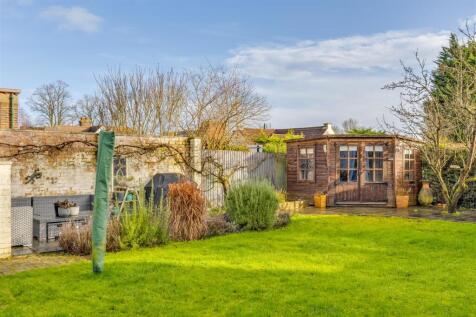 Pixmore Way 88-37.jpg