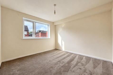 Lyefield Walk, Rochdale, Greater Manchester, OL16 photo 3