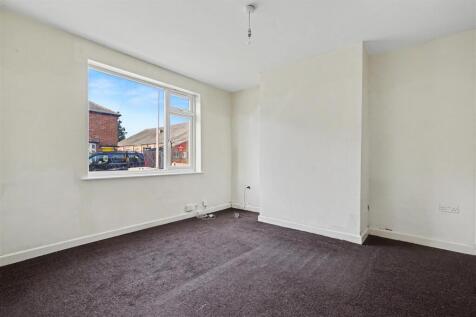 Lounge/Sitting Room